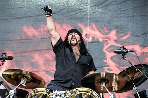 Pantera, Hellyeah Drummer Vinnie Paul Dies At 54 - The Rock Revival