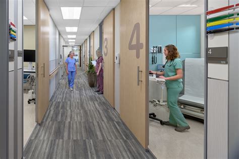 Healthcare | Mosaic Medical - R&H Construction