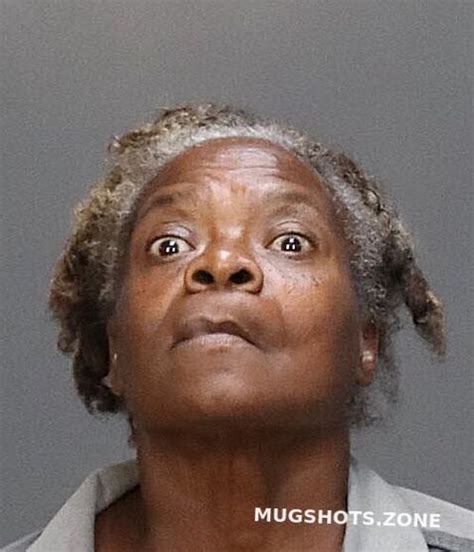 HARRIS MINNIE 10/04/2023 - McLennan County Mugshots Zone