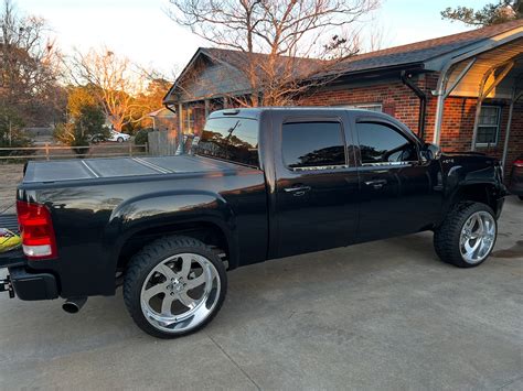 Skylar Martin (@skywmrtn) • Instagram photos and videos