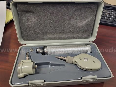 Gowlland's Otoscope | GovDeals