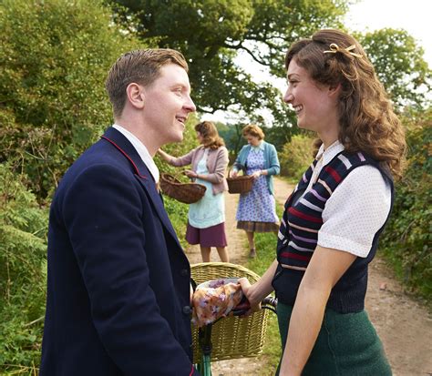 HOME FIRES Series 2 Episode 4 Sex and Love in Times of War - Julie Summers