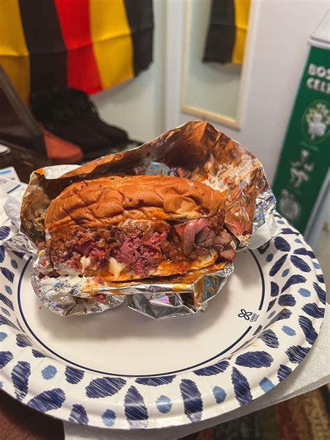East Boston 3Way Roast Beef : r/boston