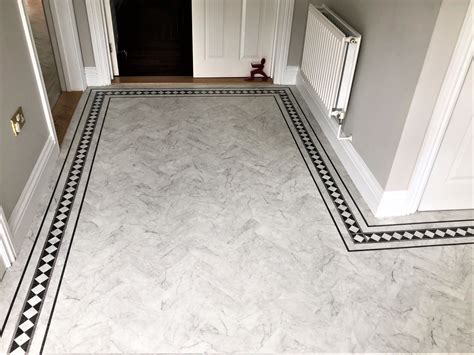 Floor with Feature Border | Flooring, Luxury vinyl tile flooring, Brick ...