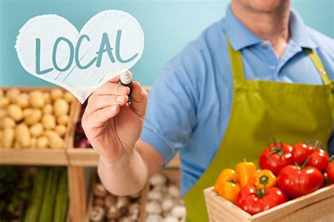 Support Local Canadian 的图像结果