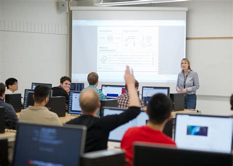Mohawk College of Applied Arts and Technology, Canada - Ranking ...