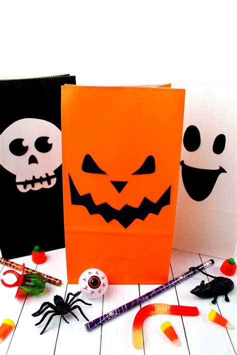 Artsn Crafts For Halloween Bags 50+ Halloween Crafts For Kids Art