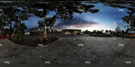 360° view of 8 hours a day - Alamy