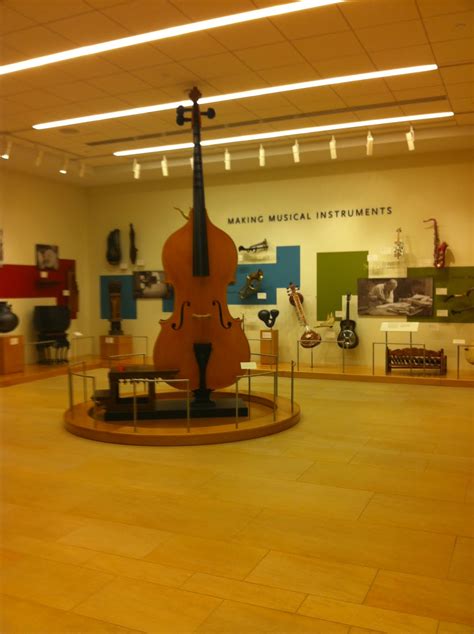 Ladee's Travels: Musical Instrument Museum (MIM) - Phoenix
