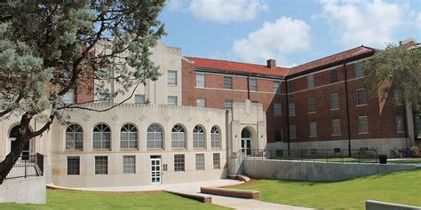 Murdaugh Hall Move-In / UCO: Campus Calendar
