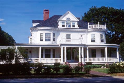 Queen Anne Style House