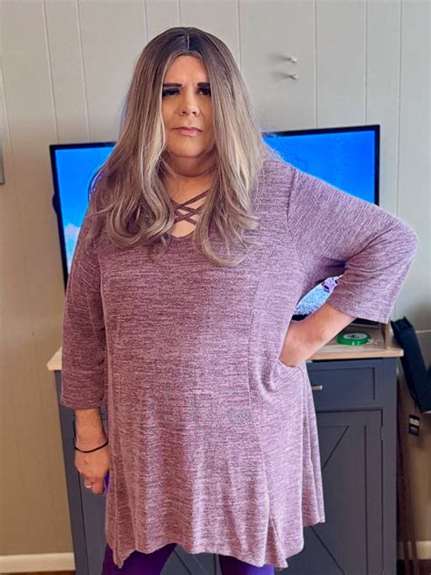 Amanda Lynn | Happy Thursday 💋. #pantyhose #cd #feminine #tights #crossdress #mtf #hose #fem # ...