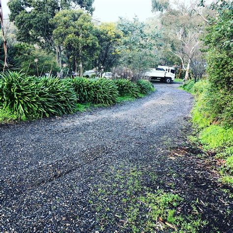 Eltham Gravel Crushed Rock Driveways Archives - DWK Earthworks