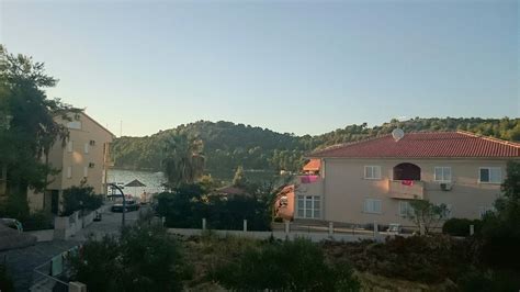 APARTMENTS RAJNA (Zaboric) - Apartment Reviews, Photos, Rate Comparison ...