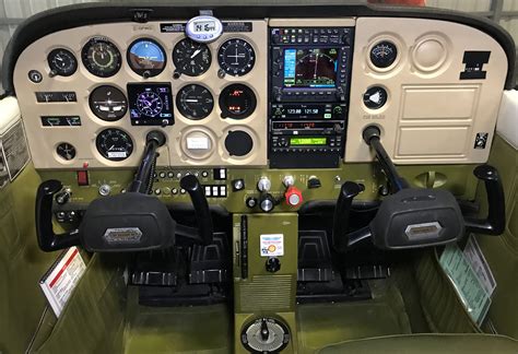 Cessna 172 cockpit poster labels - lessfiko