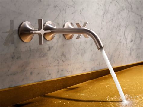 18 Modern Wall Mount Faucets to Give Your Bathroom The Wow Factor ...