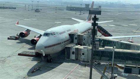 Coronavirus Outbreak: With 5 Doctors On Board, Air India's B747 Plane ...