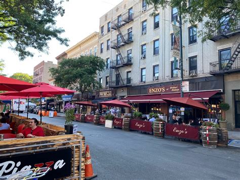 Arthur Avenue, Bronx's Little Italy Pizza? Pastries? So sign up already ...