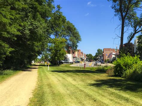 Bicycling The 400 State Trail