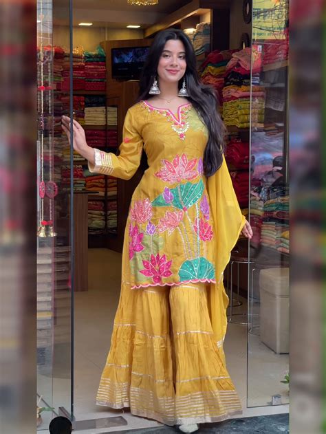 HAYAT- HEAVY FANCY KURTI SHARARA PAIR WITH DUPATTA SET – Adroshi Fashion