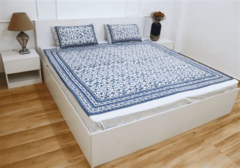 Buy Handloom Bedsheets, 100% Cotton Bed Sheets | theindiglobal ...