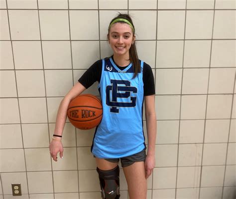 Maddy Benard overcomes serious knee injury to be a force for Grosse ...