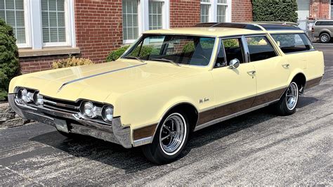 1979 Oldsmobile Vista Cruiser 1979 Oldsmobile Custom Cruiser
