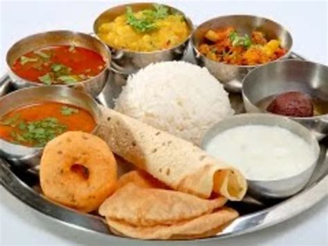 What are some easy to cook food items for Indian bachelors?