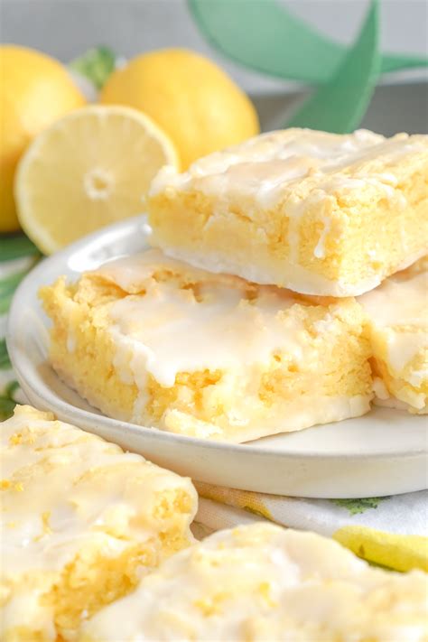 Lemon Brownies with Lemon Glaze - My Incredible Recipes