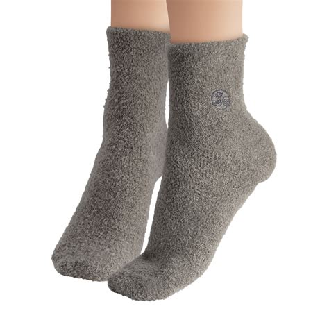Moisturizing Aloe Socks | Aloe Infused Socks | Socks - Earth Therapeutics
