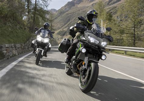 Versys 650 MY 2025 - Kawasaki Česká Republika