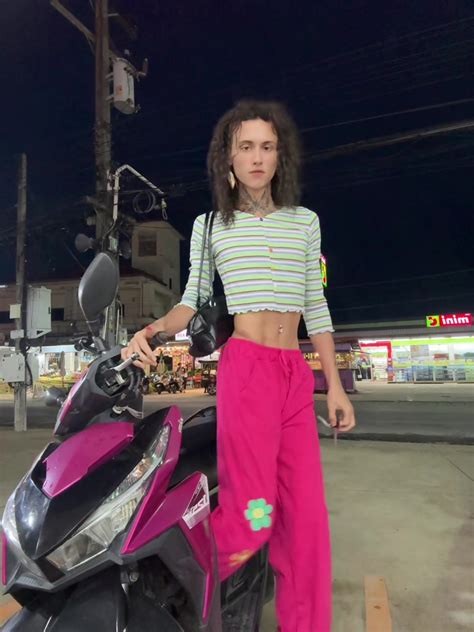 3.45K hearts, 127 shares | Владива Слэй (@vladivadiva)