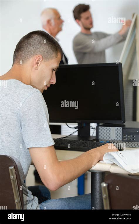 Basics Computer Class for Students 的图像结果