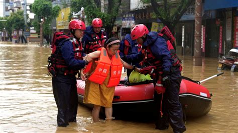 https://e3.365dm.com/25/06/1600x900/skynews-rongjiang-china-flood_6950068.jpg?20250625073628=