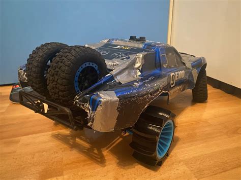 🛞 Traxxas Slash 2wd Dual spare tire holder/carrier・ STL File for 3D printing・Cults