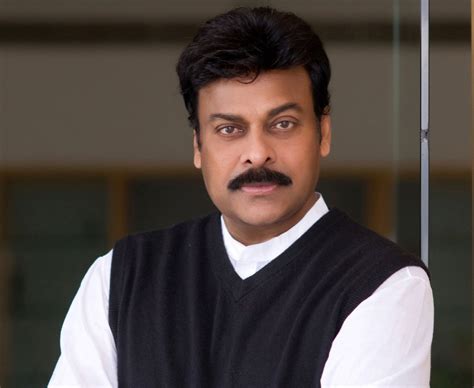 Telugu actor-politician Chiranjeevi tests COVID positive, under home ...