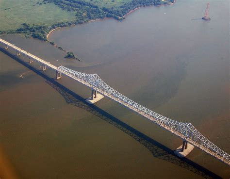 Commodore Barry Bridge