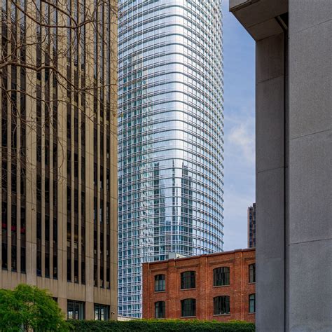 Download wallpaper 2780x2780 buildings, facades, mirror, architecture ...