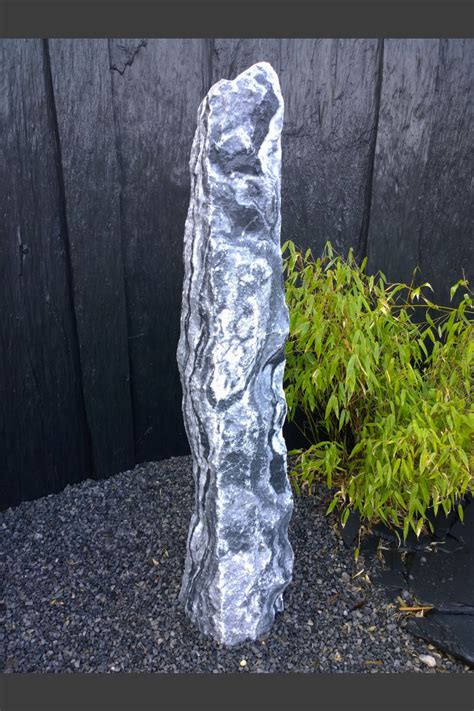 Alaska Marmor Monolith schwarz-weiß 156cm - Marmor - Solitärsteine ...