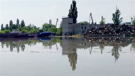 俄占区一大坝被炸毁引发严重洪灾 俄乌互相指责 | 俄罗斯 | 卡霍夫卡 | 乌克兰 | 新唐人中文电视台在线