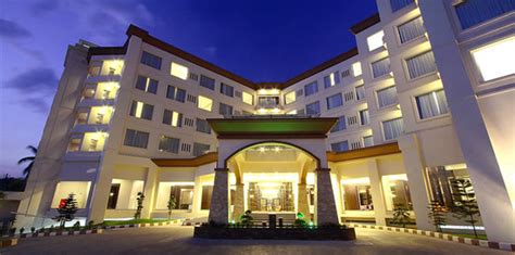 ZURICH HOTEL BALIKPAPAN - Hotel Reviews, Photos, Rate Comparison ...