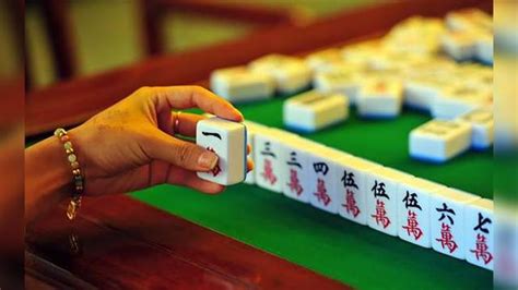 广东麻将： 麻将桌上的绝密打法，五个绝密技巧教你三个，以后打牌一直赢！ - YouTube
