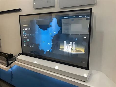 Transparent Display Screen 的图像结果