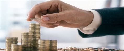 Financial Services 的图像结果