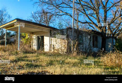 Empty Building 的图像结果