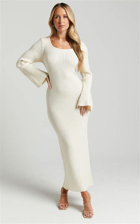 Nina knitted Maxi Dress - Scoop Neck Knitted Maxi Dress in Beige | Maxi ...