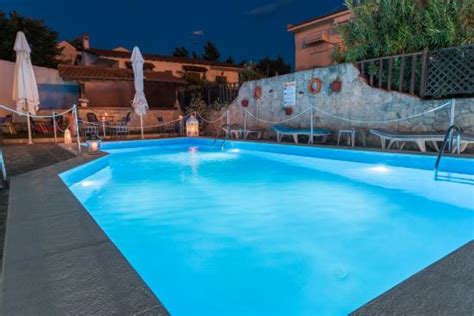 OSCAR SUN APARTMENTS (Halkidiki/Kallithea, Greece) - Guesthouse Reviews ...