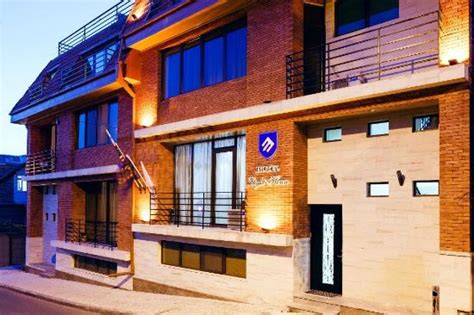 LIGHTHOUSE TBILISI - Hotel Reviews, Photos, Rate Comparison - Tripadvisor