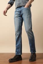 Buy Men Blue Light Wash Jeans Online - 900257 | Peter England