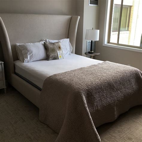 ERIK'S RETREAT (Edina) - Specialty Inn Reviews, Photos, Rate Comparison ...